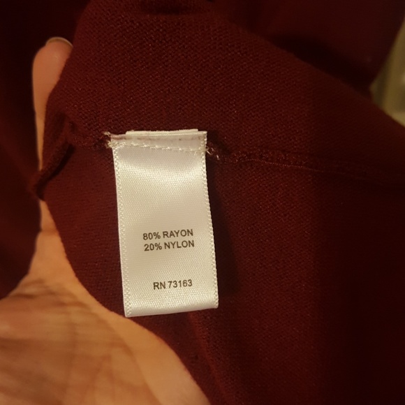 Red corset detail dress - Picture 6 of 7